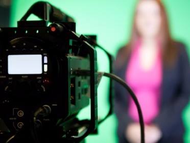 ear prompter